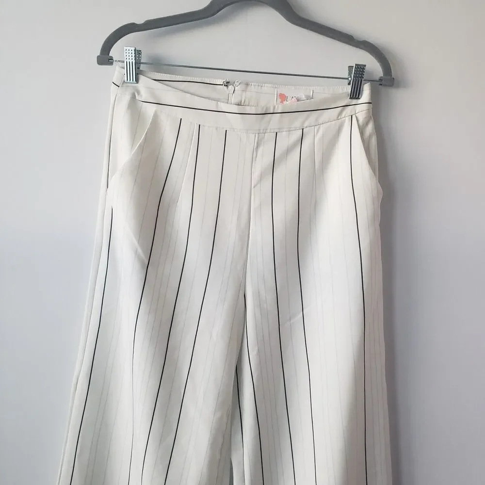 L'Atiste‎ by amy Pinstripe Pant with Floral Border Print size M